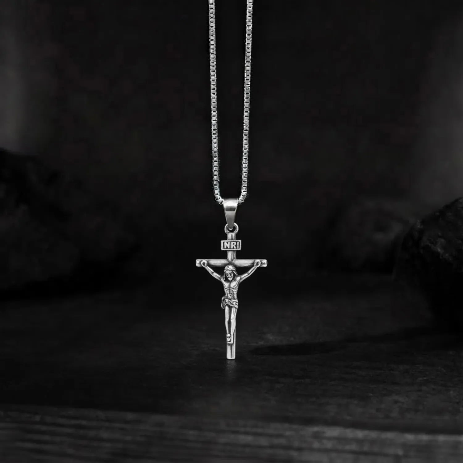 Jesus Cross Crucifix Pendant in Silver