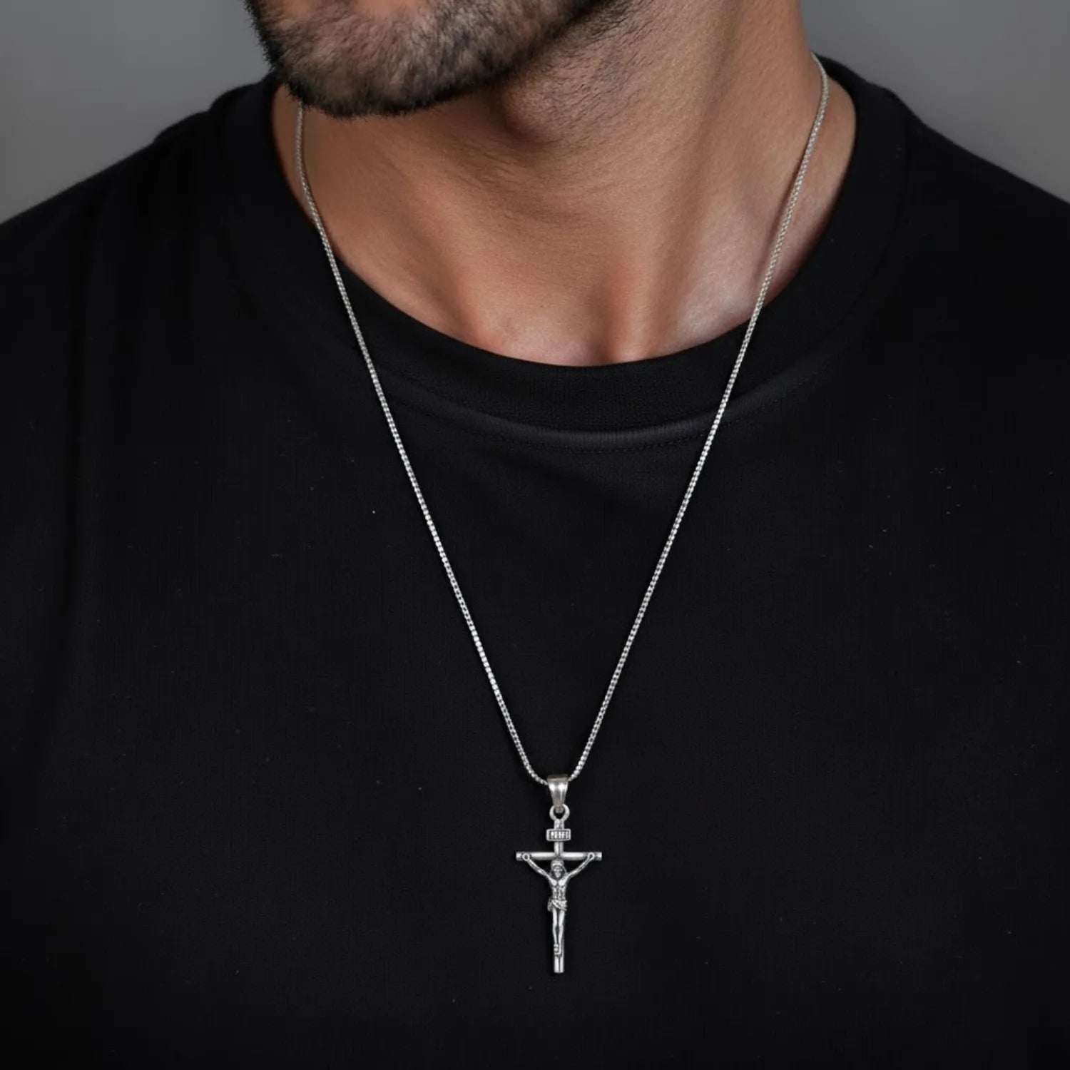 Jesus Cross Crucifix Pendant in Silver