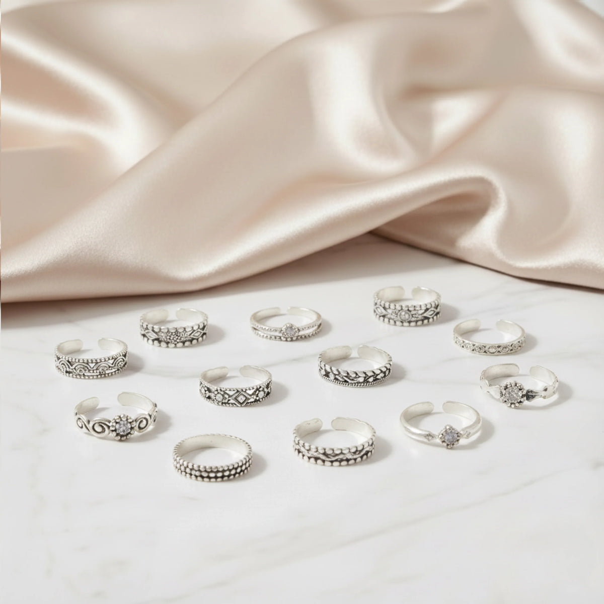 TOE RINGS