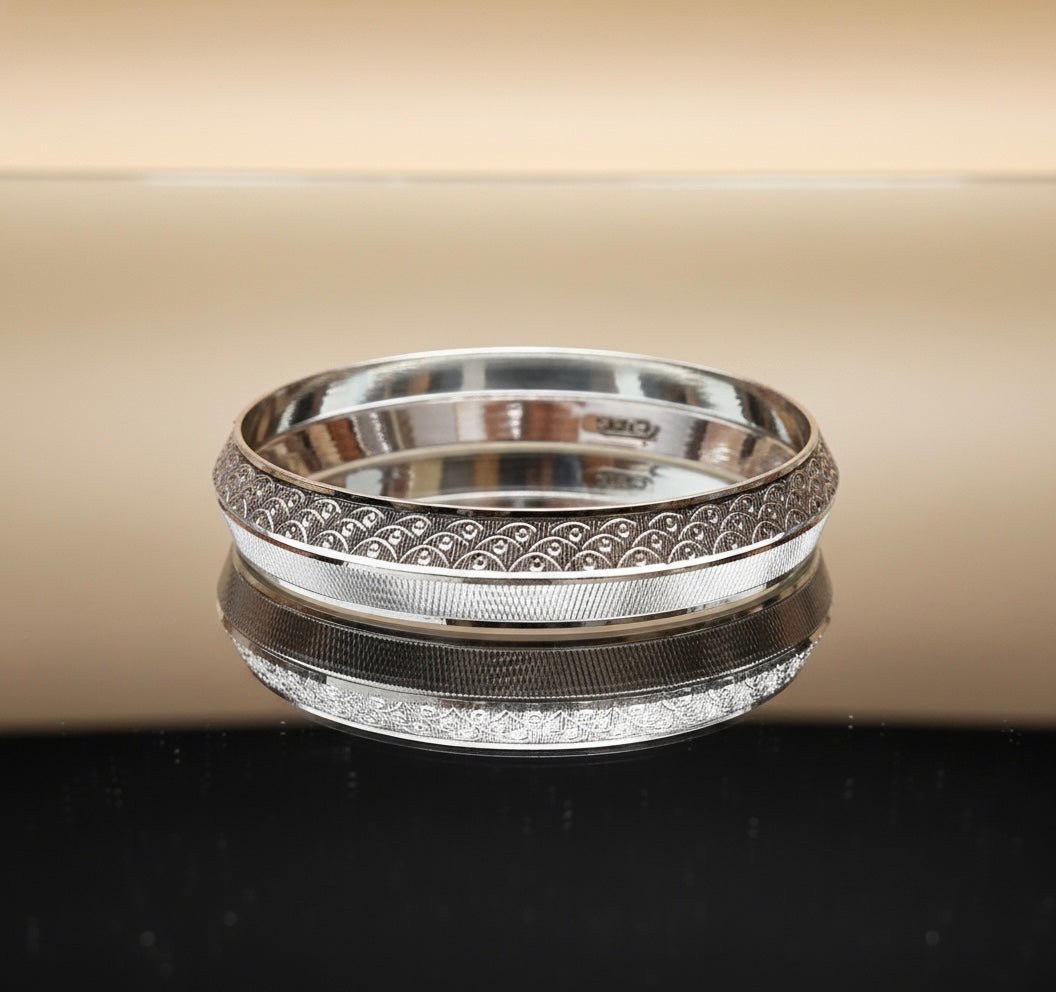 Sterling Silver Titan Menƒ??s Kada ( 41 grams )