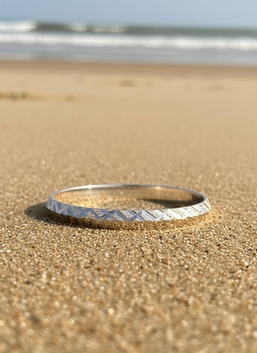 Sterling Silver Valor Kada ( 23 grams )