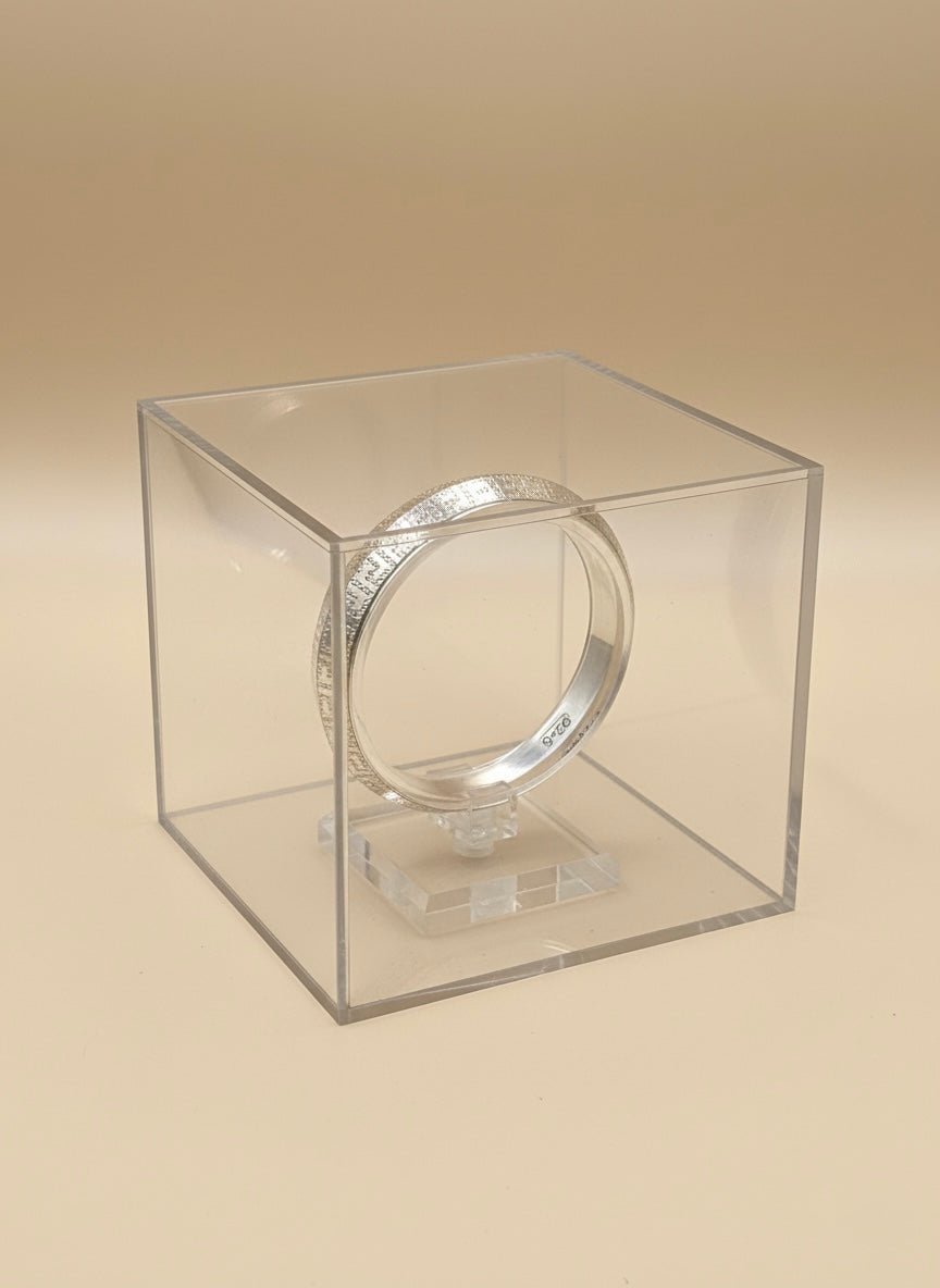 Sterling Silver Amulet Menƒ??s Kada ( 30 grams )