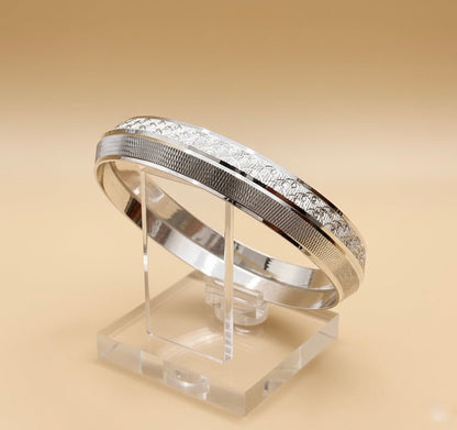 Sterling Silver Titan Menƒ??s Kada ( 41 grams )