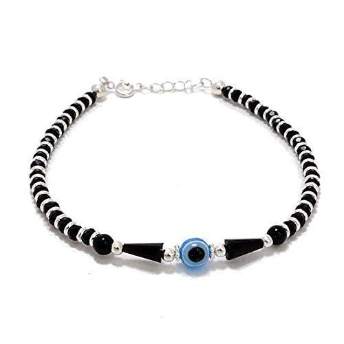 This 92.5 Sterling Silver Evil Eye Bracelet for men and women features a stylish, adjustable Nazariya Ankh wala design. Made from pure Chandi (silver), this handcrafted bracelet is believed to offer protection from the evil eye (Buri Nazar) and serves as a traditional Najar Battu. The elegant silver bracelet is perfect for daily wear and is ideal for anyone seeking both fashion and spiritual safeguarding from negative energies.