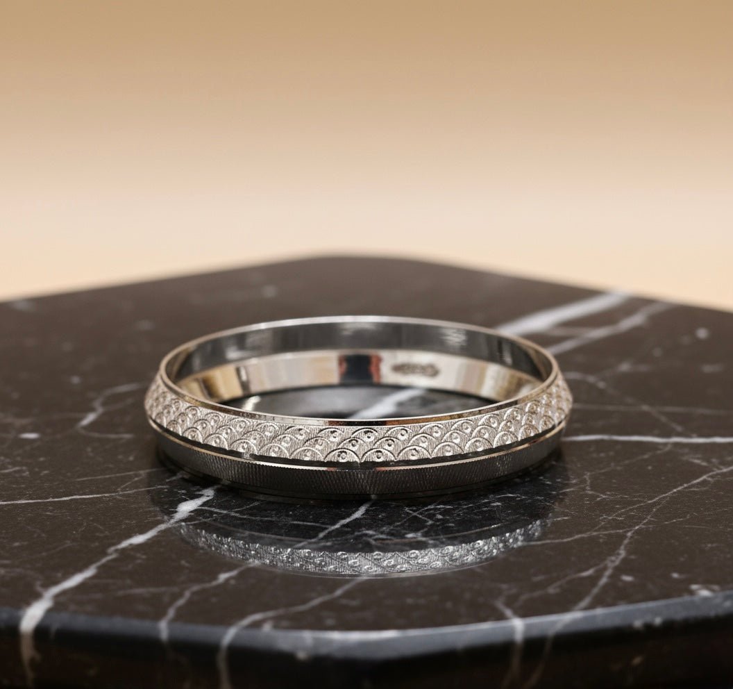 Sterling Silver Titan Menƒ??s Kada ( 41 grams )