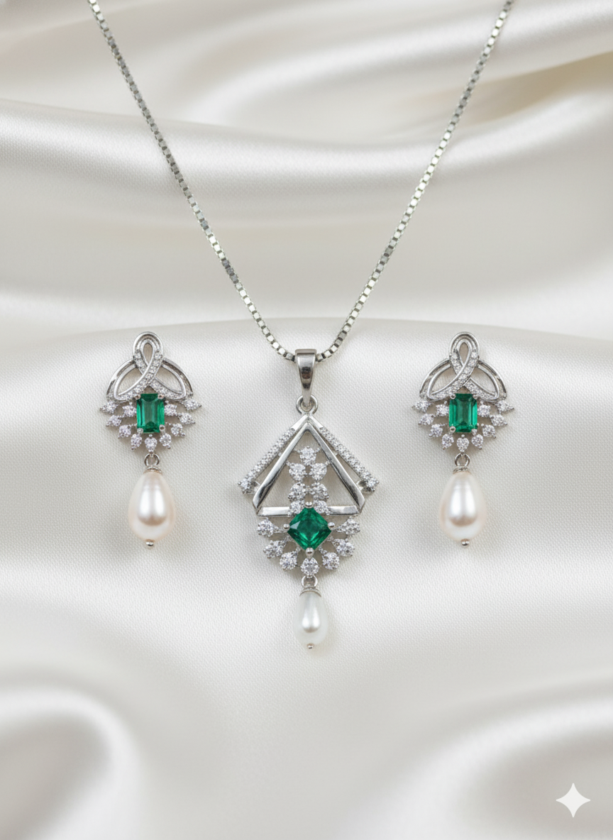 Emeralio Pendant Set | 925 Sterling Silver