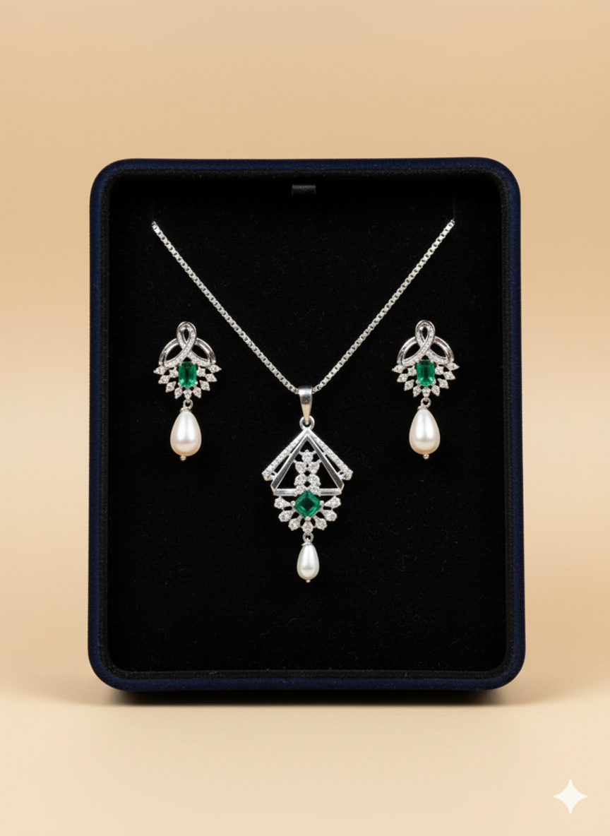 Emeralio Pendant Set | 925 Sterling Silver
