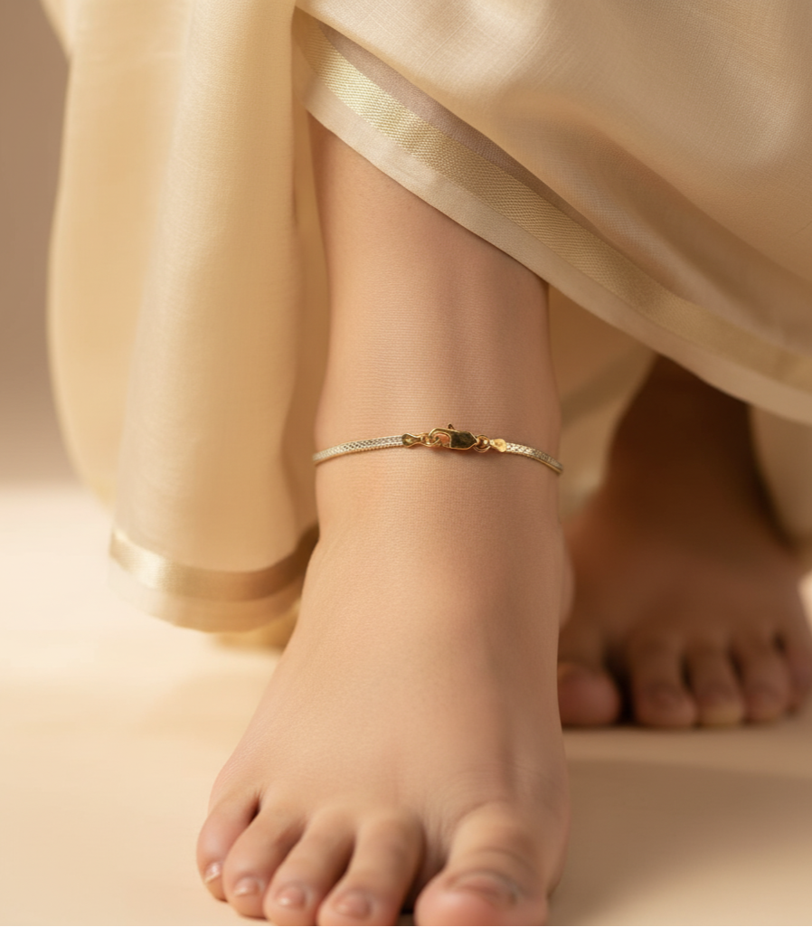 Elegant Silver & Gold Woven Design Silver Italian Anklet (1 Pair)