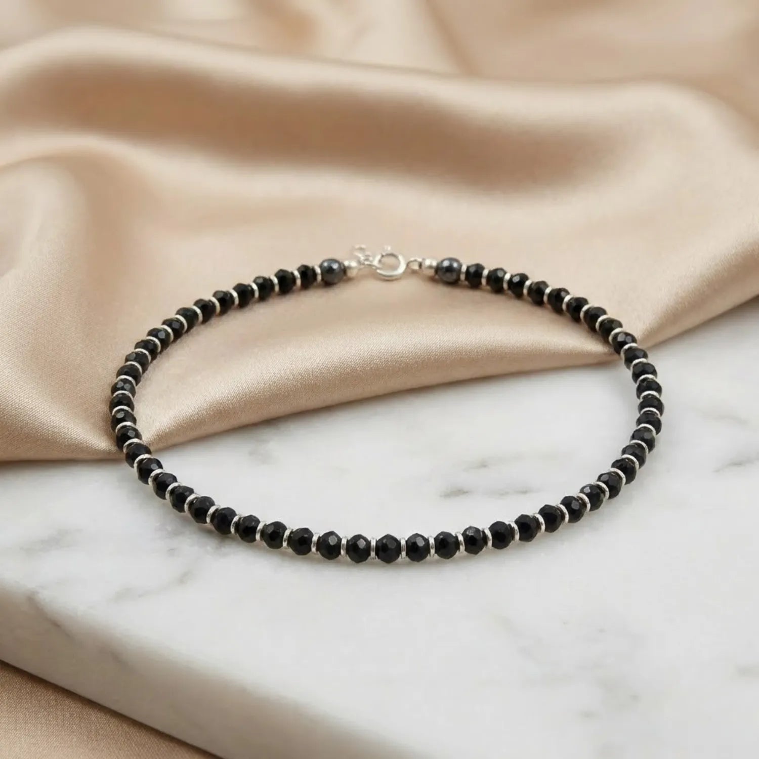 Hulasi Women 925 Sterling Silver Minimalist Black Spinel Anklet 27cm