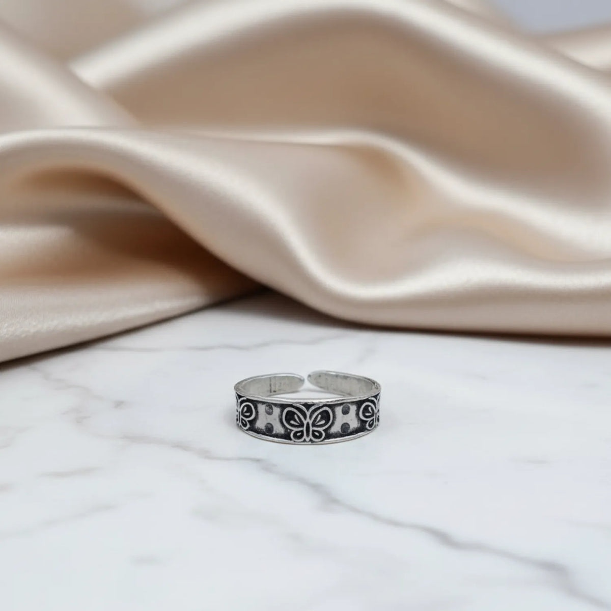 Petal Mesh Band Design Silver ANTIQUE TOE-RING