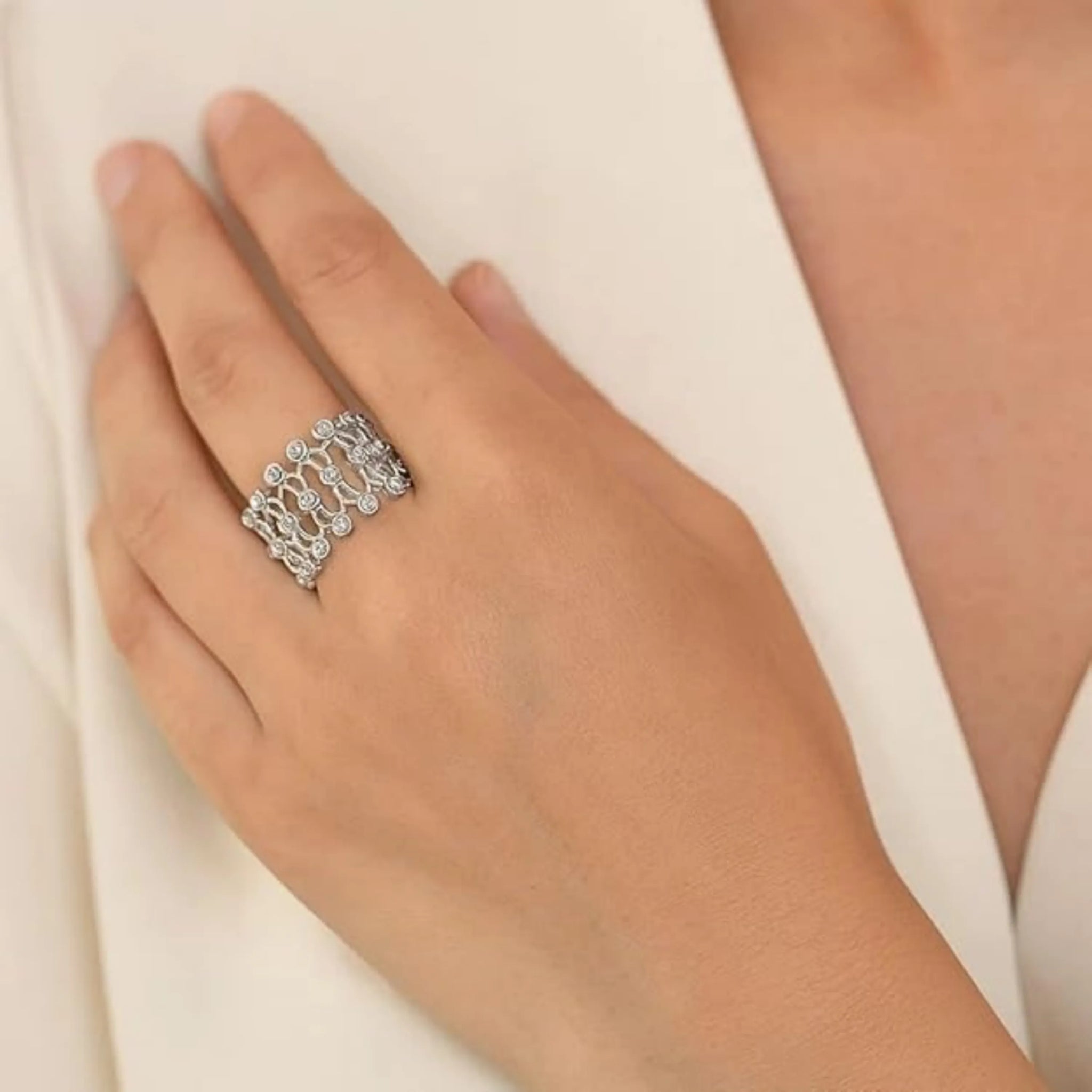 Hulasi Women 925 Sterling Silver Geometric Link Retractable Adjustable Bangle Bracelet