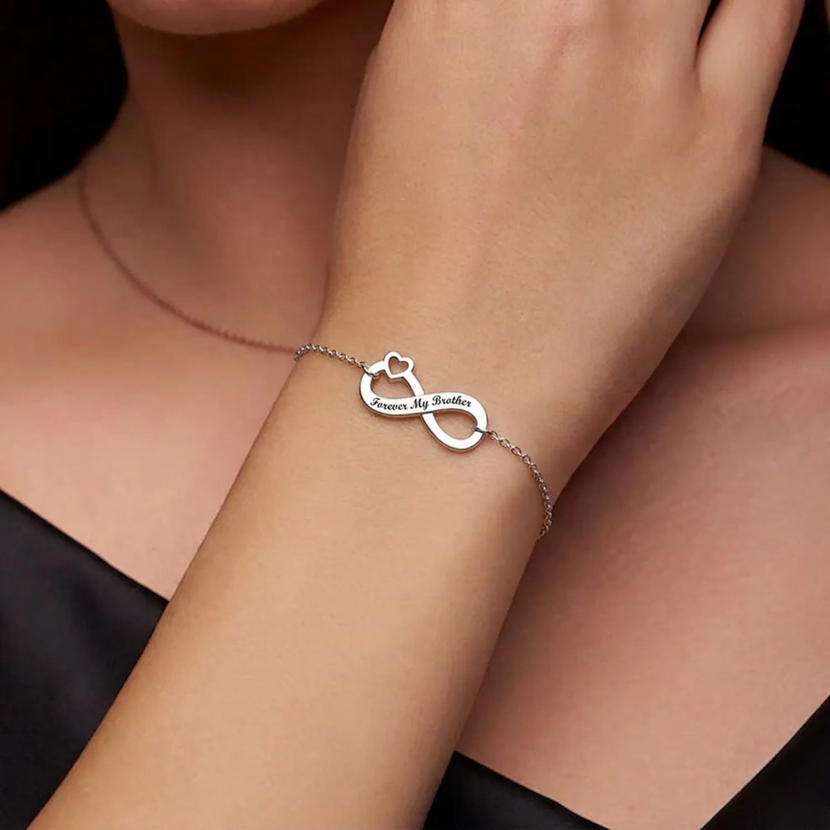 Hulasi S925 Sterling Silver Forever My Brother Engraved Infinity Bracelet Adjustable 16cm + 3cm