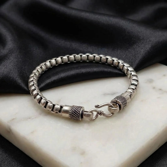 Hulasi Men's Sterling Silver Oxidized Round Box Chain Bracelet 22cm