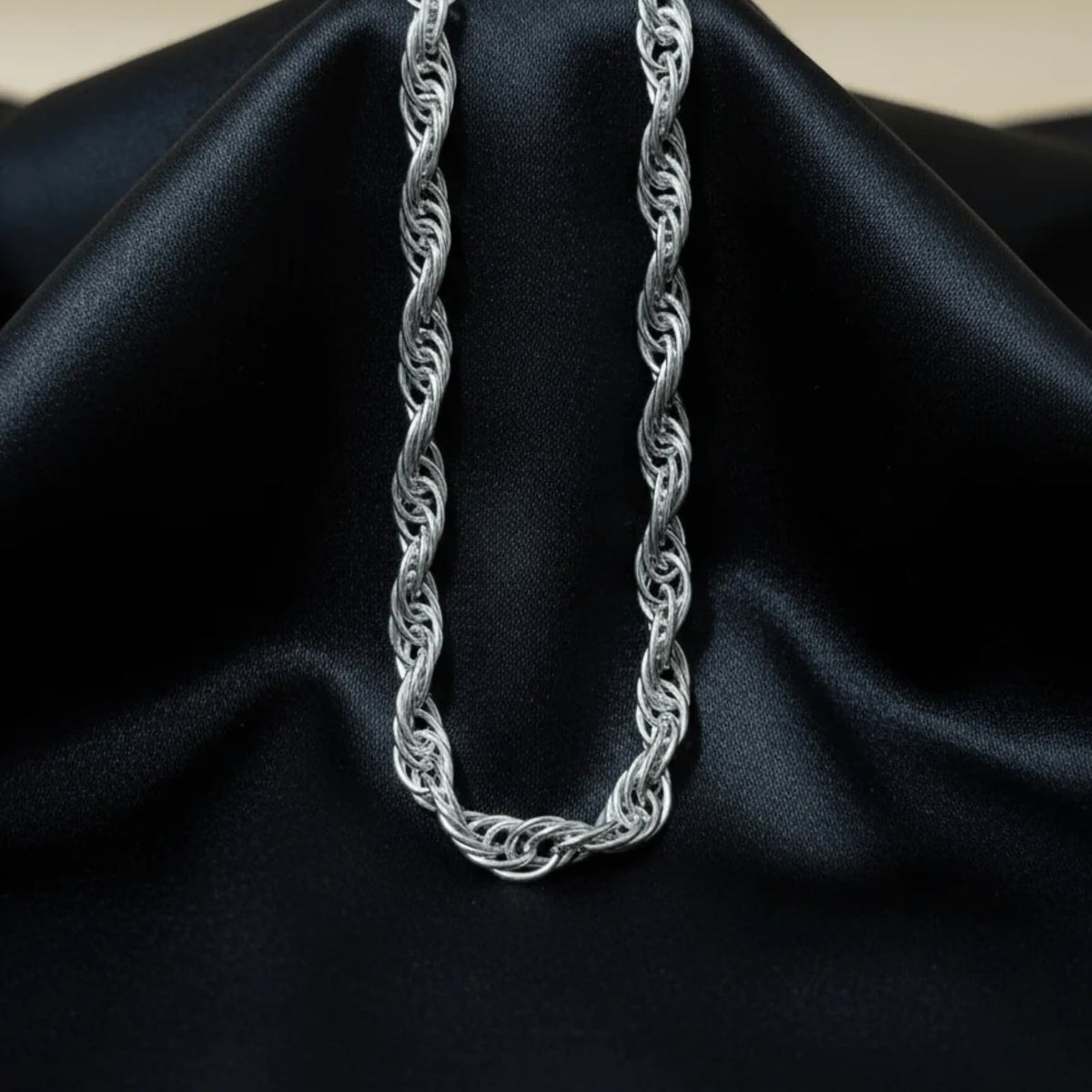 Hulasi Unisex Sterling Silver Twisted Rope Chain Bracelet 21cm