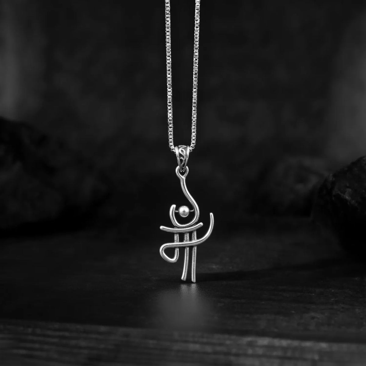 Abstract Maa Symbol Locket in Polished Silver