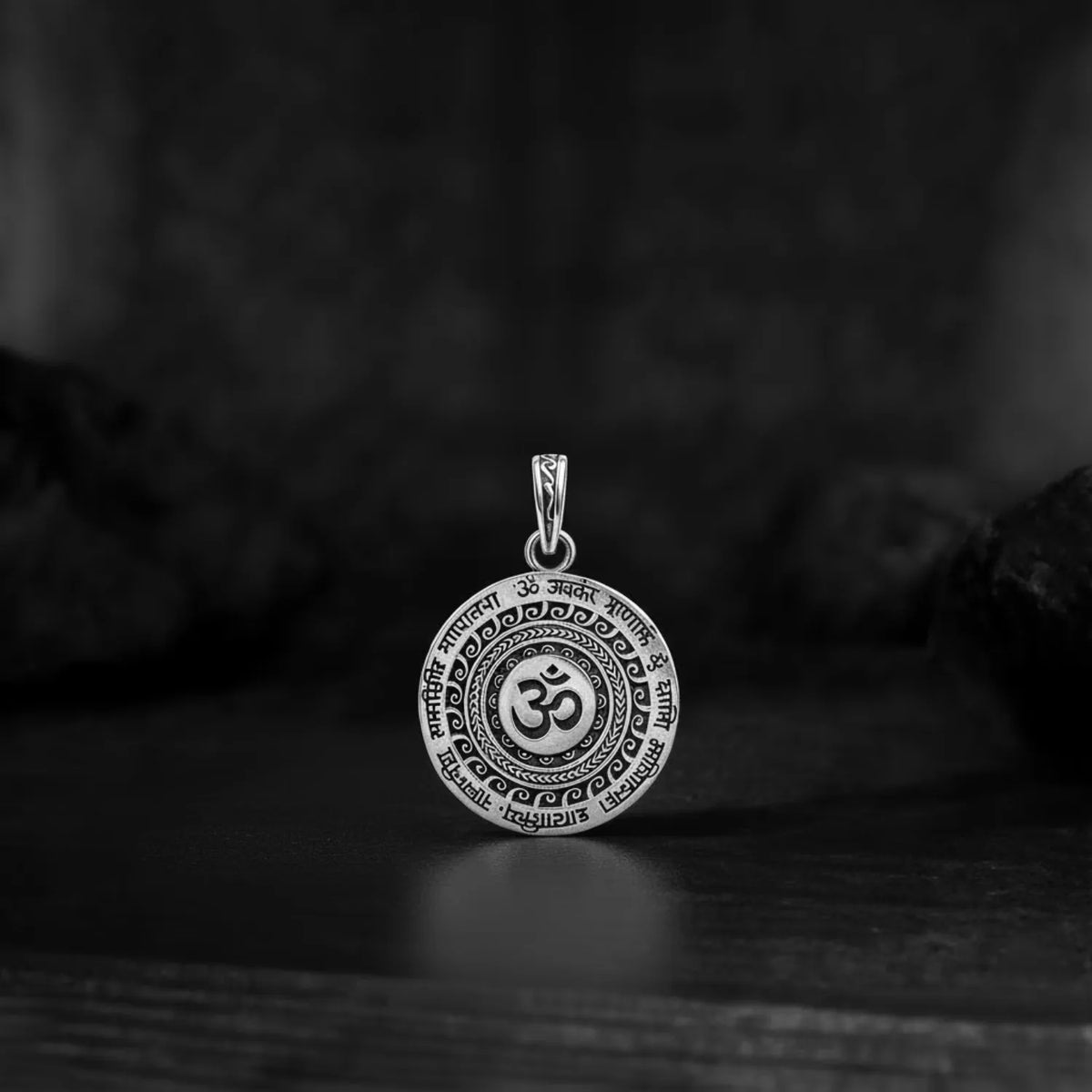 Maha Mrityunjaya Mini Yantra Om Pendant