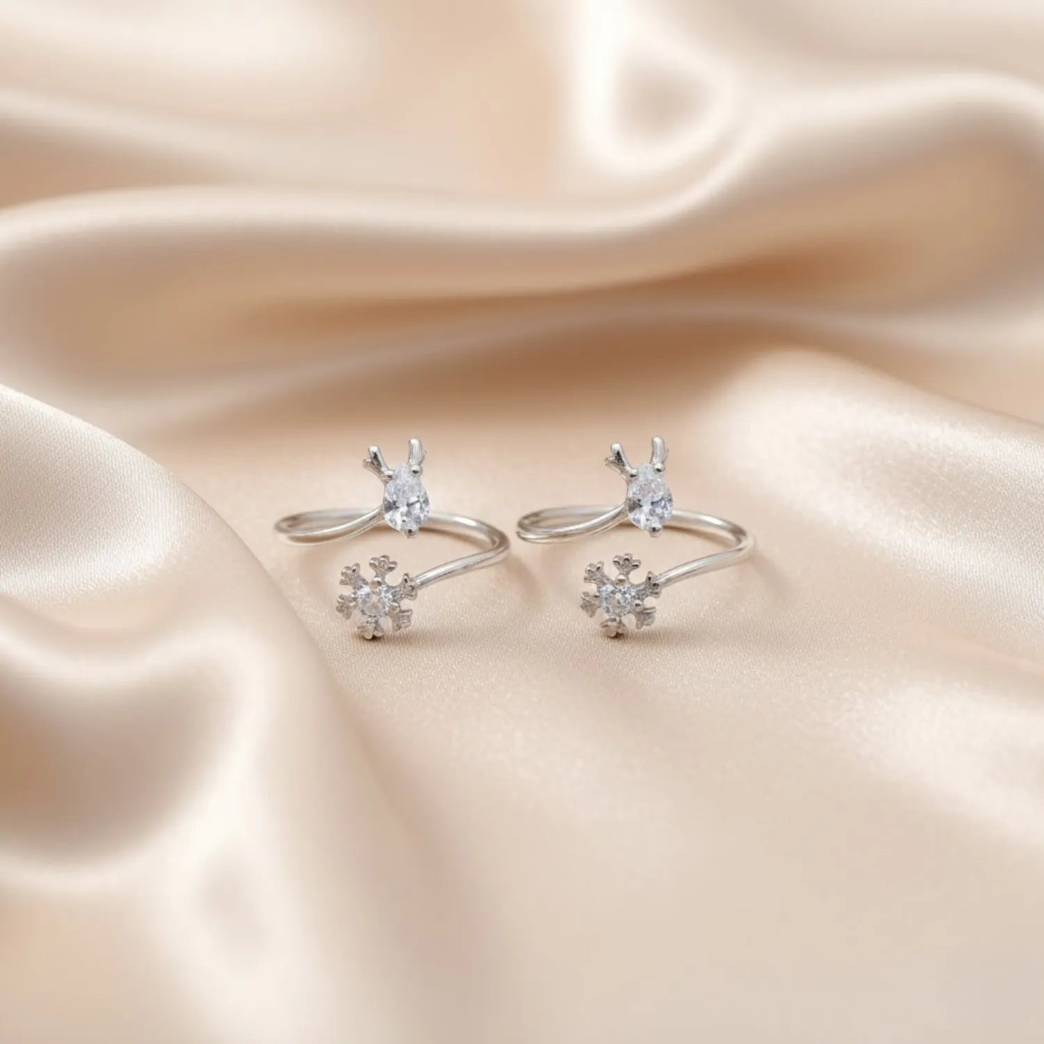 Snowflake Dreams CZ Toe Ring in Silver