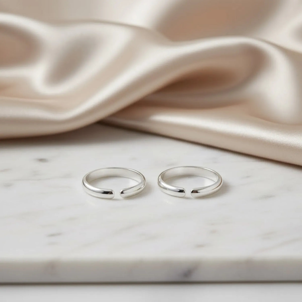 Minimal Silver Toe Ring Set (Pair)