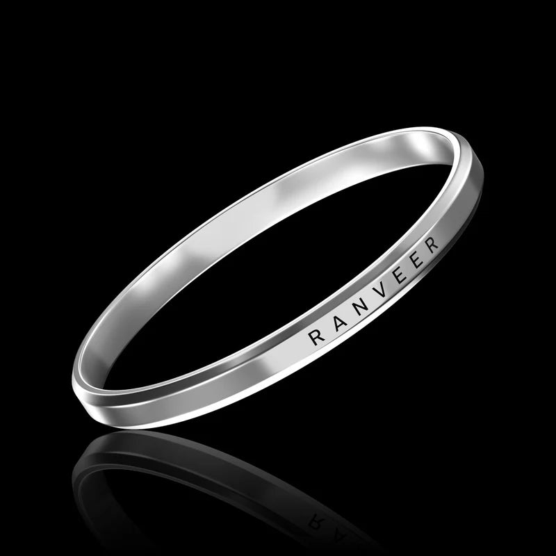 Classic Menƒ??s Silver Kada
